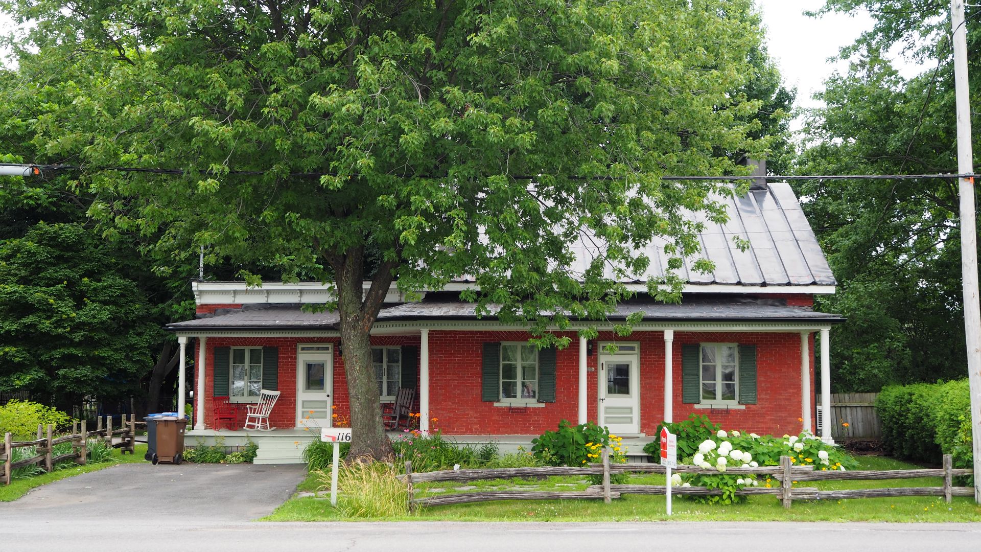 116  Boul. Lacombe  Le Gardeur (Repentigny)